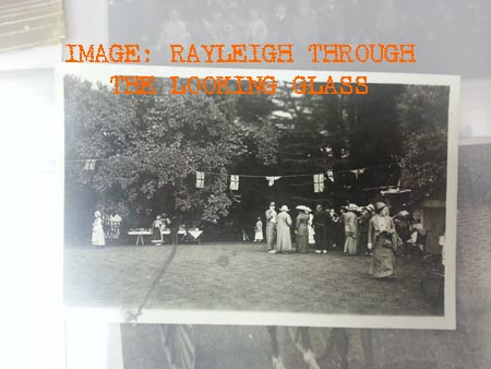 http://www.rayleighhistory.co.uk/