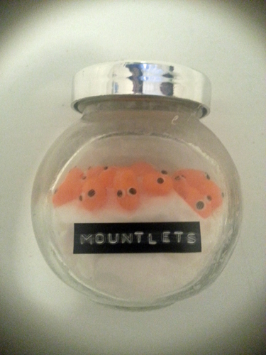 mountlets bottles